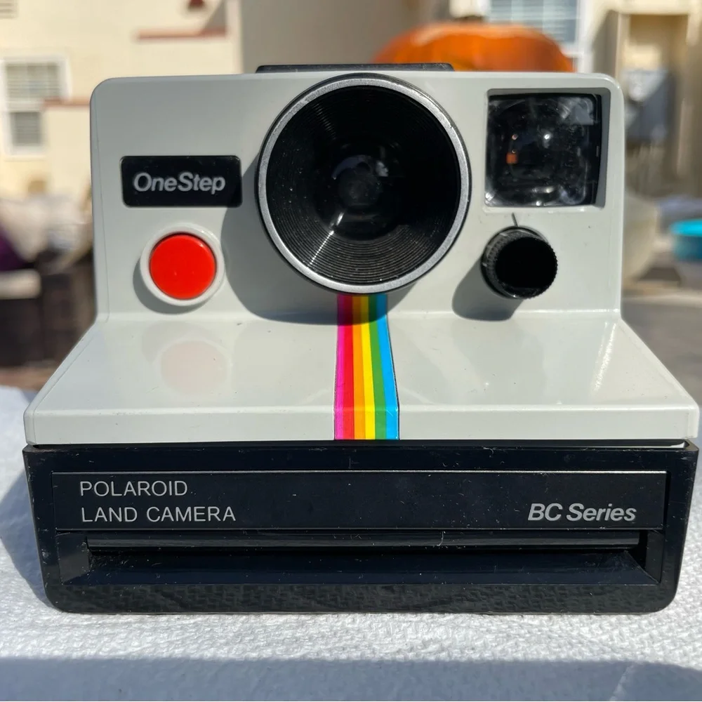Vintage Polaroid Camera - Electronic Flash included